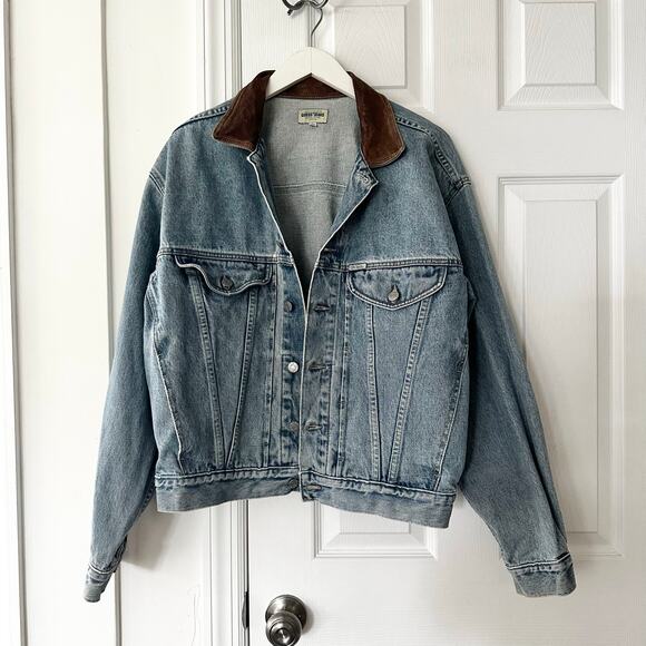 Guess Vintage 90s Medium Light Wash Trucker Denim Jacket Leather Trim Collar M - Picture 1 of 10